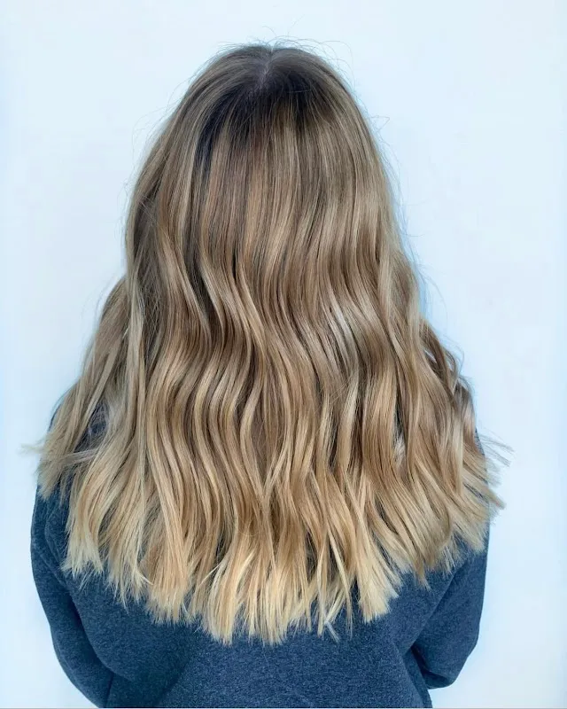 Evolve Simply Beauty Salon- Maize