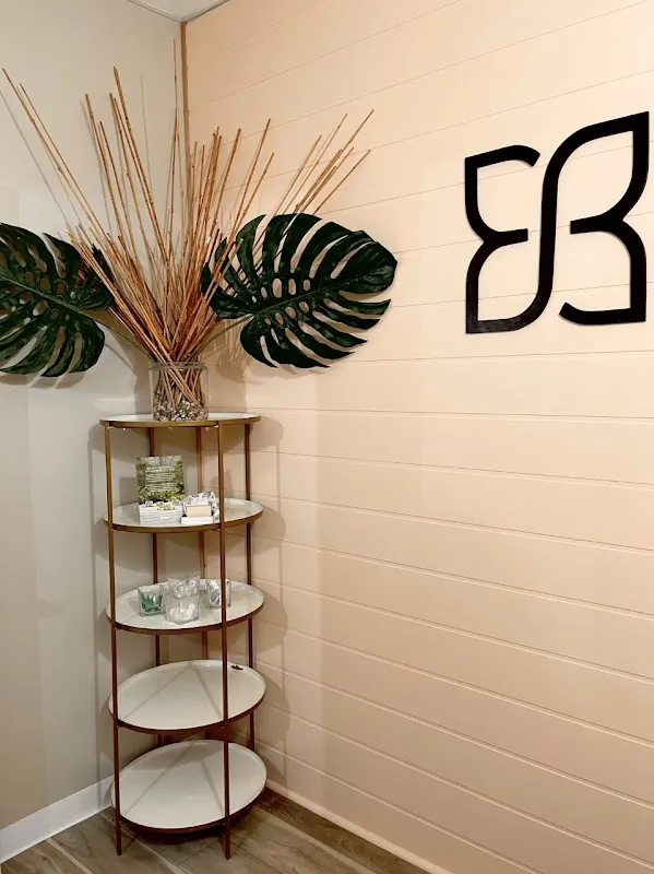 Evolve Simply Beauty Salon- Maize