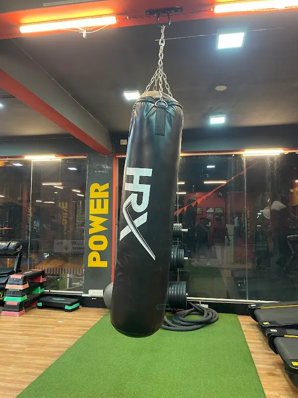 BURN & FLEX FITTNESS