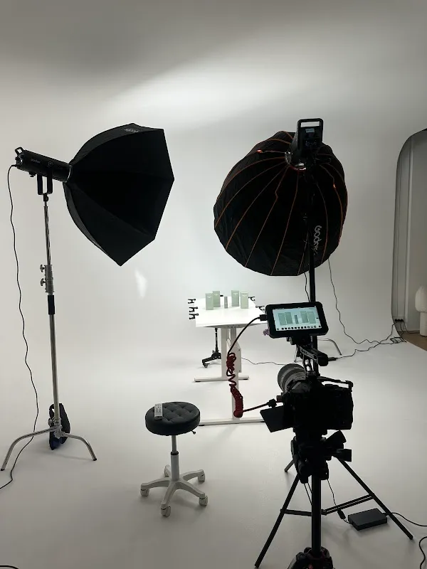 Gravitate Studio | Gold Coast Photo & Video Studio