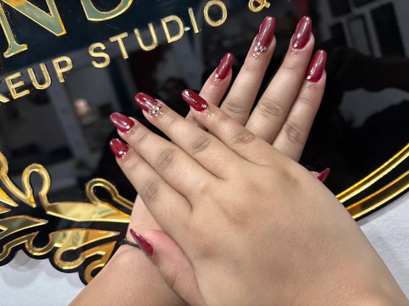 Anshika Makeup Studio & Academy