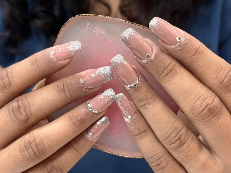 Anshika Makeup Studio & Academy
