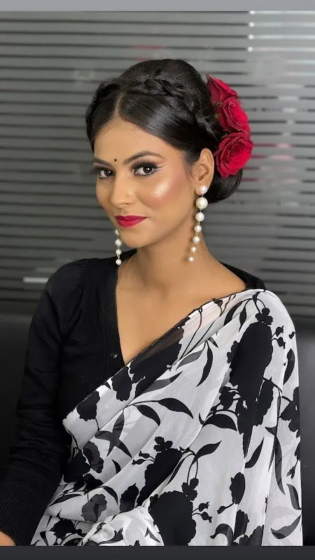 Anshika Makeup Studio & Academy