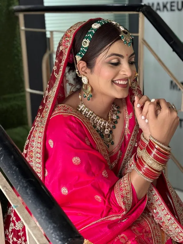 Anshika Makeup Studio & Academy