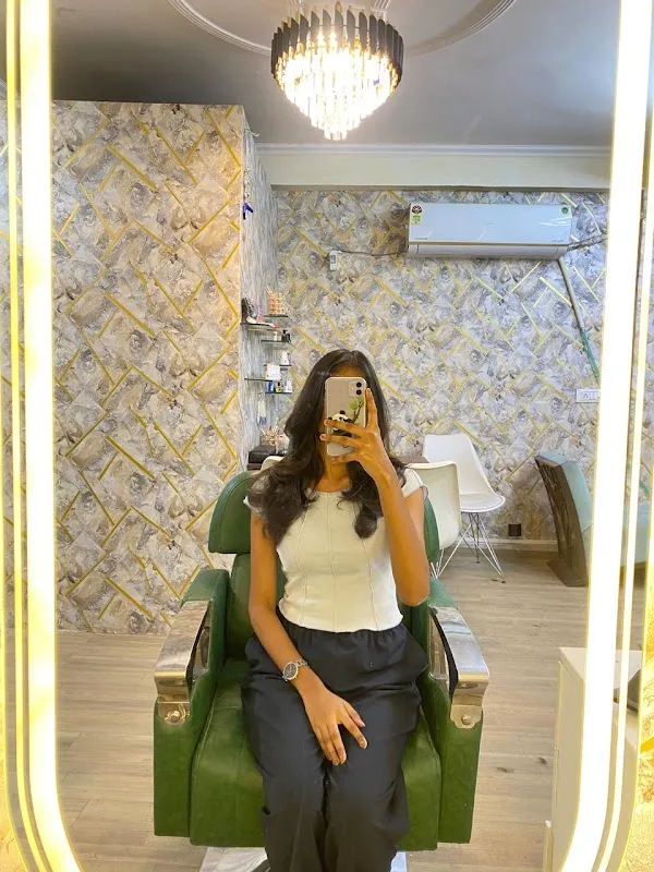 Siya Galaxy salon