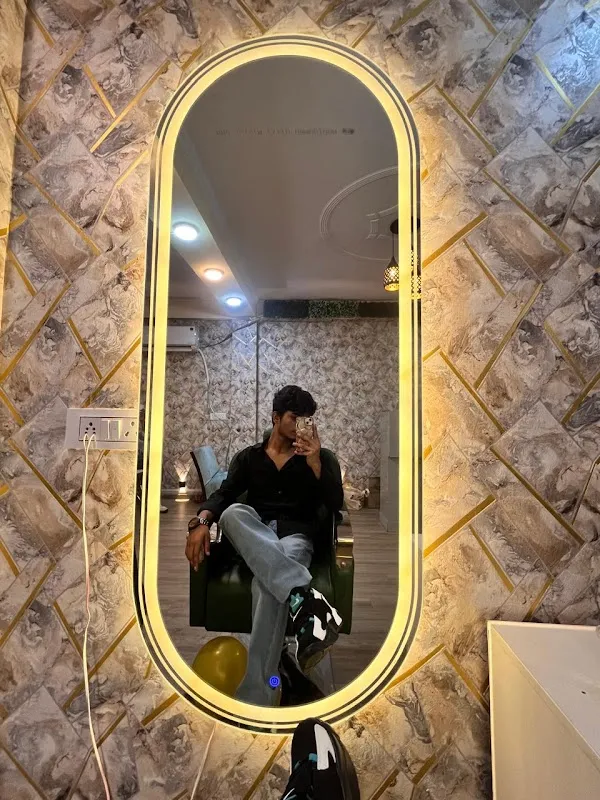 Siya Galaxy salon