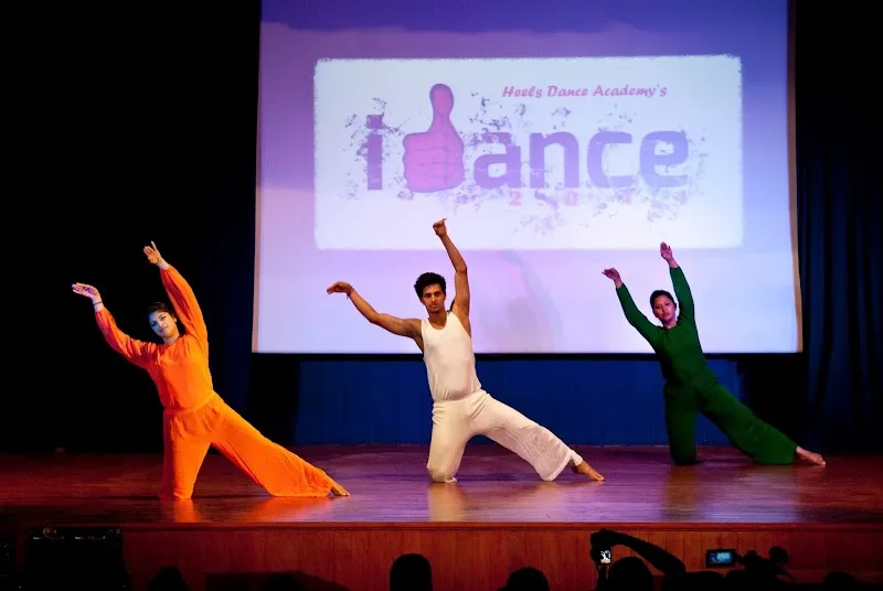 Heels Dance Academy - Salsa, Belly Dance, Kizomba, Bollywood, Hiphop, Kids, Bharatnatyam, Kathak, Zumba | Dance Classes Pune