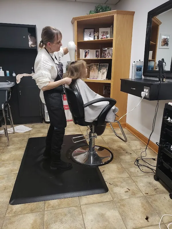 Danielle's Beauty Salon