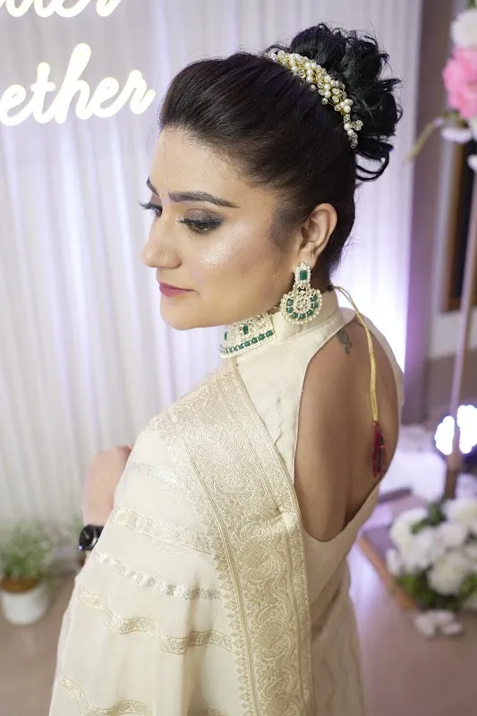 Rekha Yadav Makeup Artist