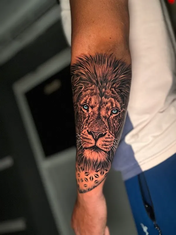 Art Garage Tattoo Studio