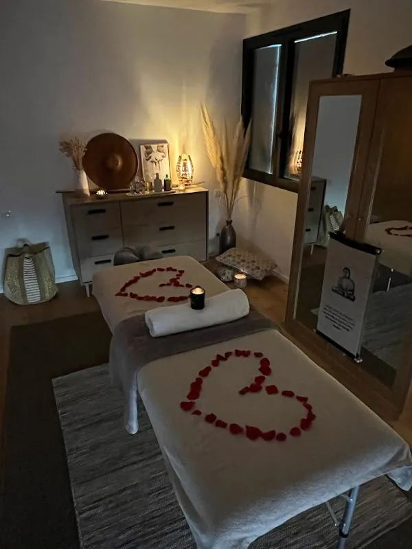 Les Mains d’Olivia à Nice : massage californien, drainage, mix massage arts, ayurvédique, Kobido, suédois, Lomi Lomi