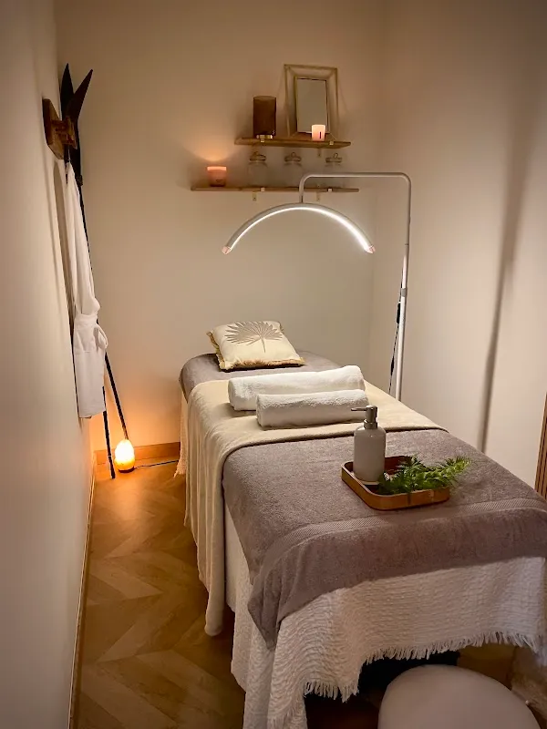Les Mains d’Olivia à Nice : massage californien, drainage, mix massage arts, ayurvédique, Kobido, suédois, Lomi Lomi
