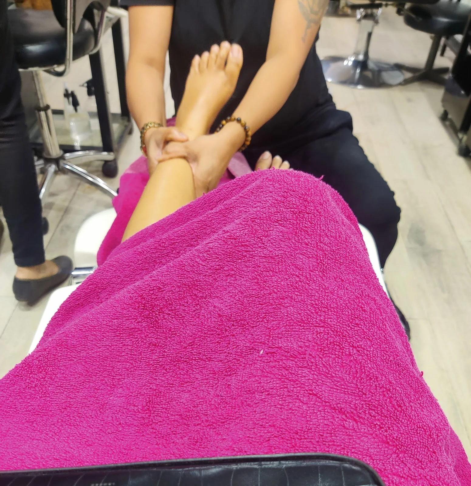 Lakme Salon in Colaba,Mumbai