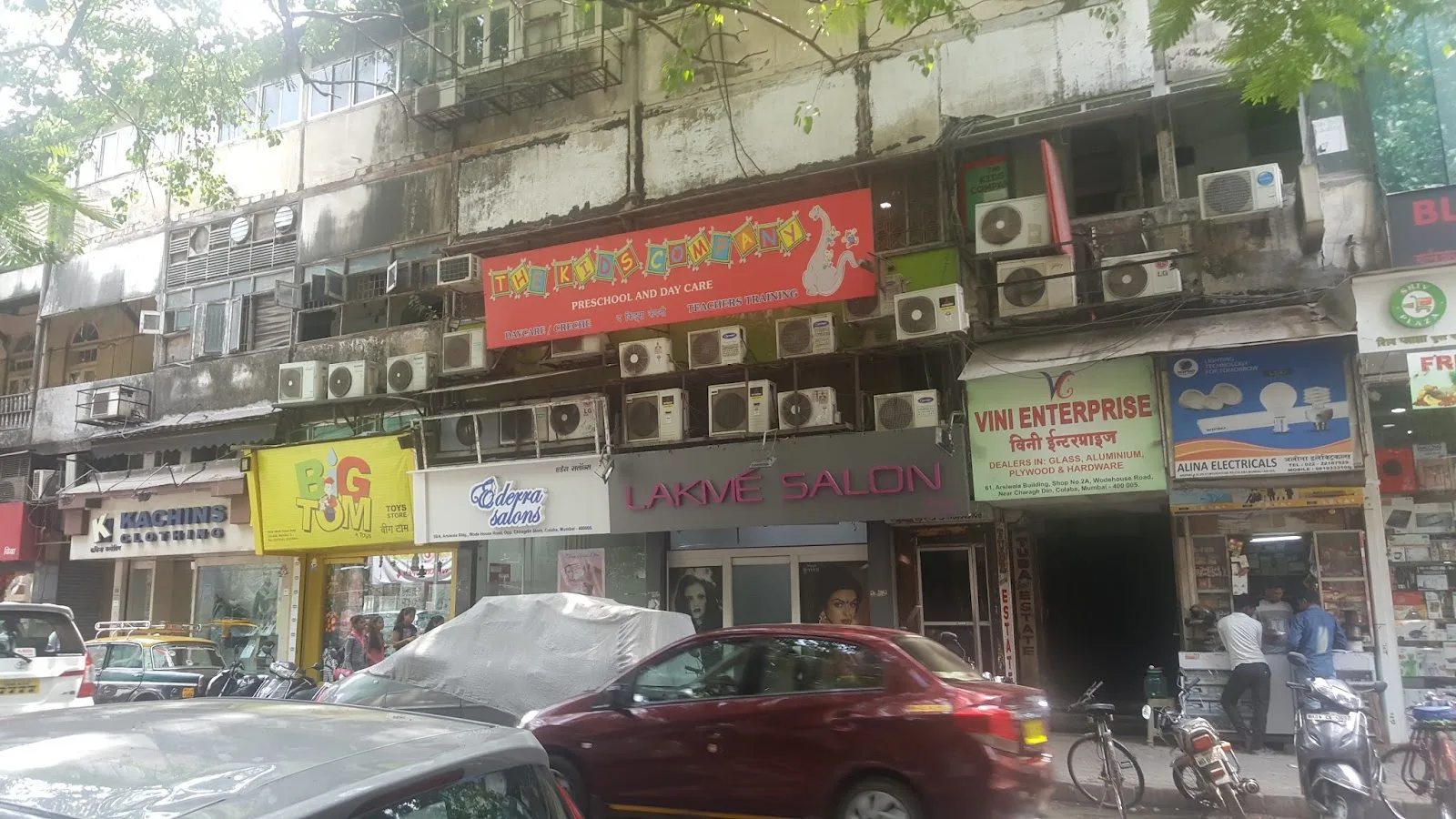 Lakme Salon in Colaba,Mumbai