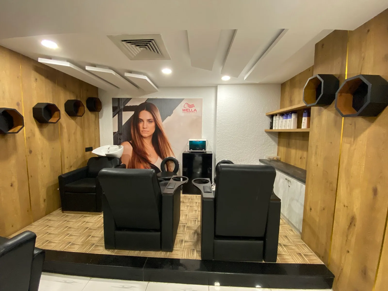 Toni&Guy Essensuals Pallavaram