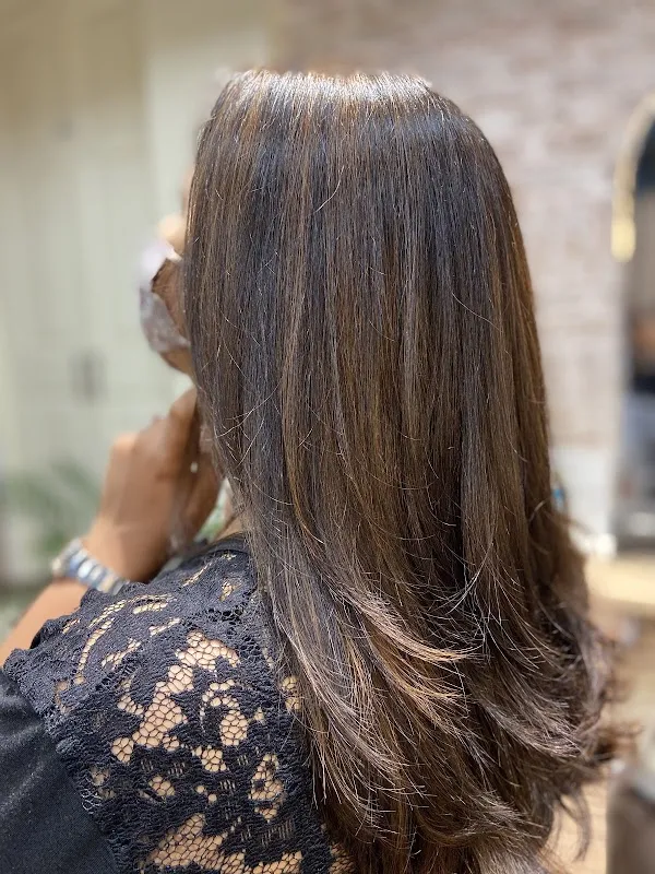 BROOKLYN SALON