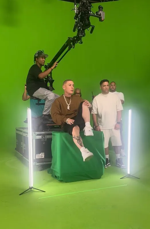 LA NAVE ALL STARZ STUDIO
