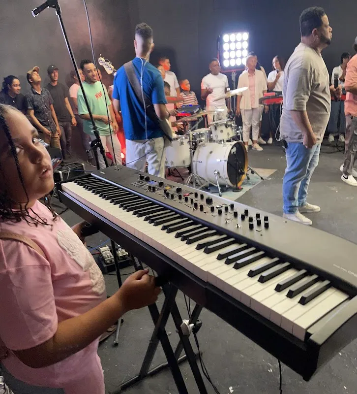 LA NAVE ALL STARZ STUDIO