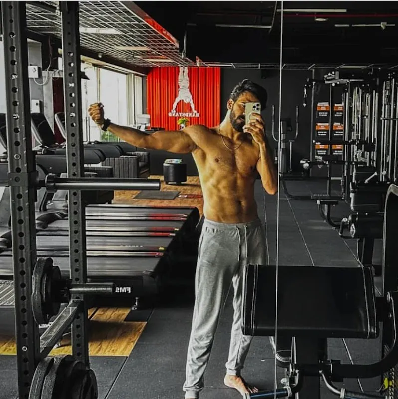 HANDSTAND Gym & Power Fitness ™ - Vasco