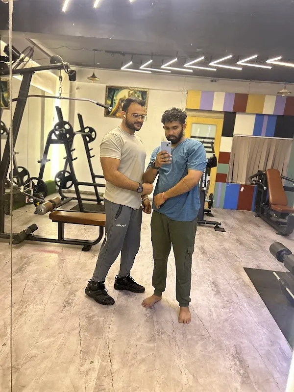 Friends fitness club