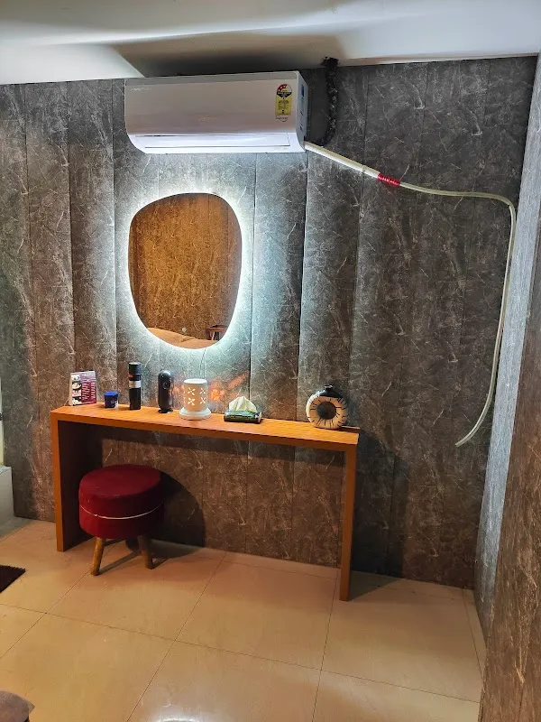 Serenity lounge spa | Luxury Spa in Rajouri Garden