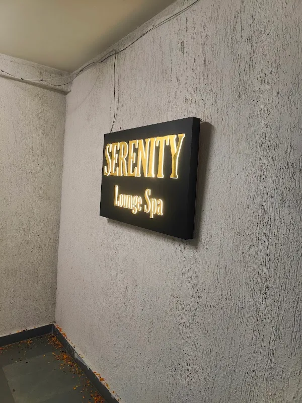 Serenity lounge spa | Luxury Spa in Rajouri Garden