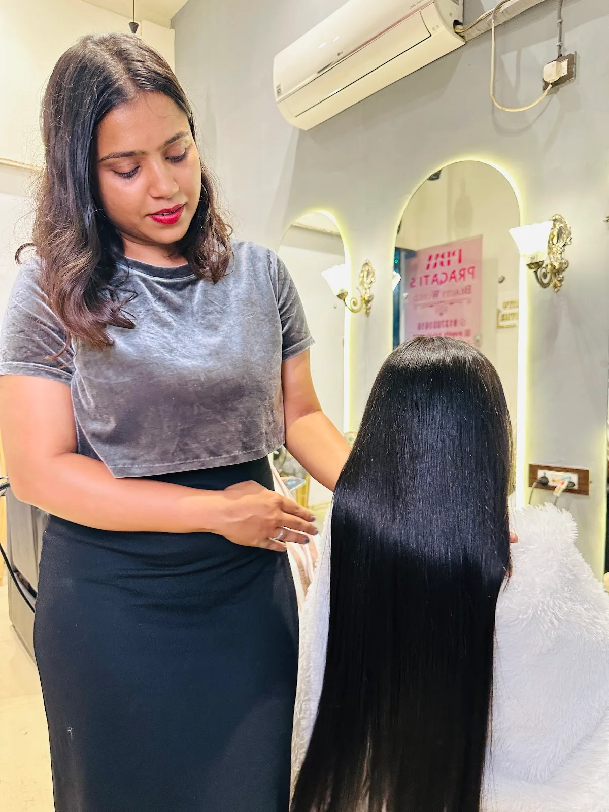 Pragati's Beauty World