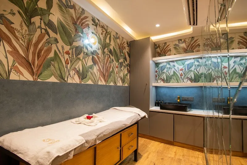 Hair Candy Luxury Salon