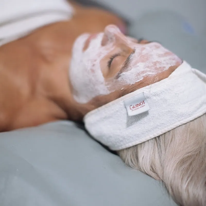 Essence Spa & Beauty