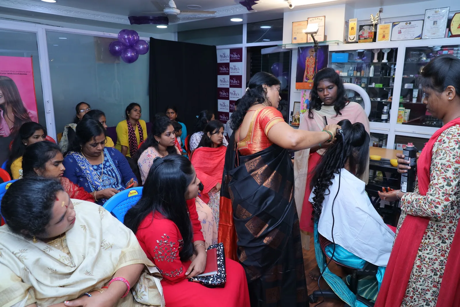 RUBY'S BEAUTY SALON & ACADEMY