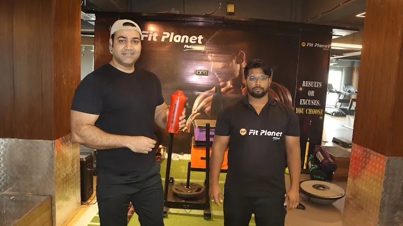 Fit Planet Gym Boring Road-Best Gym in Boring Road Patna. Biggest Gym in Boring Road Patna