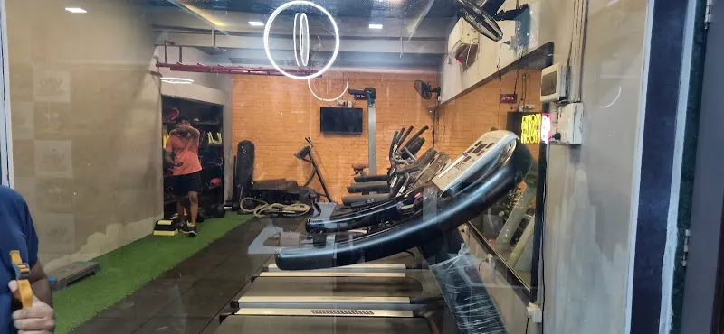 18 hour Gym