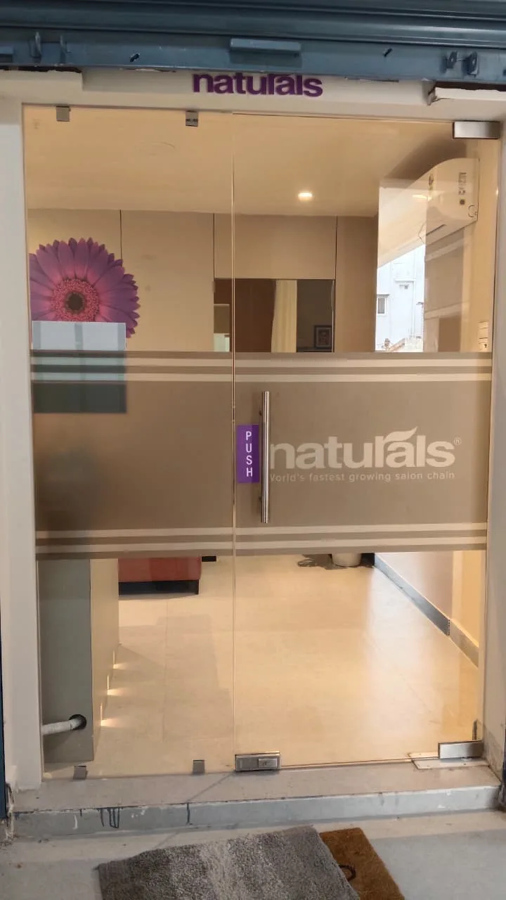 Naturals Salon Alwal