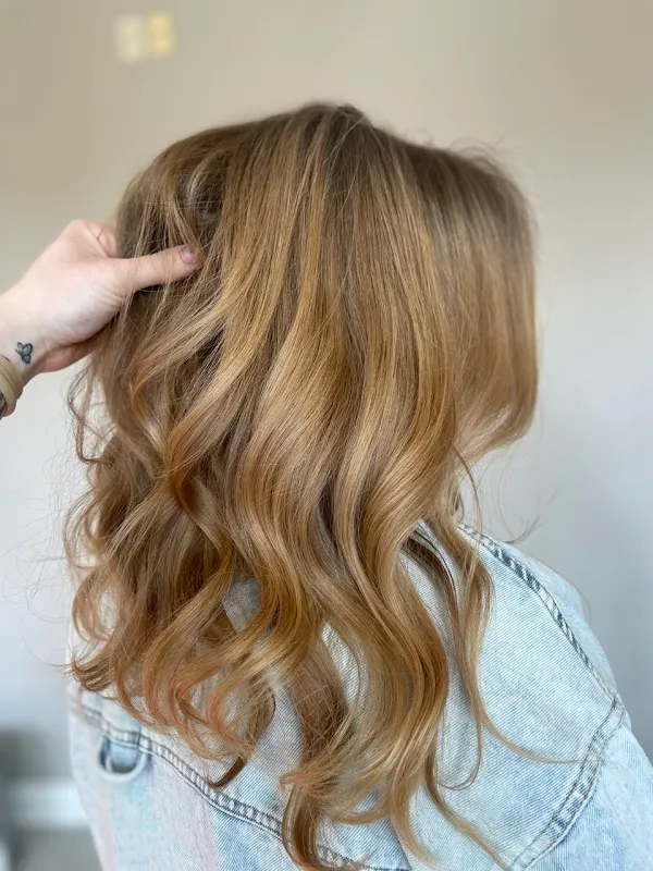KIM HARPER SALON