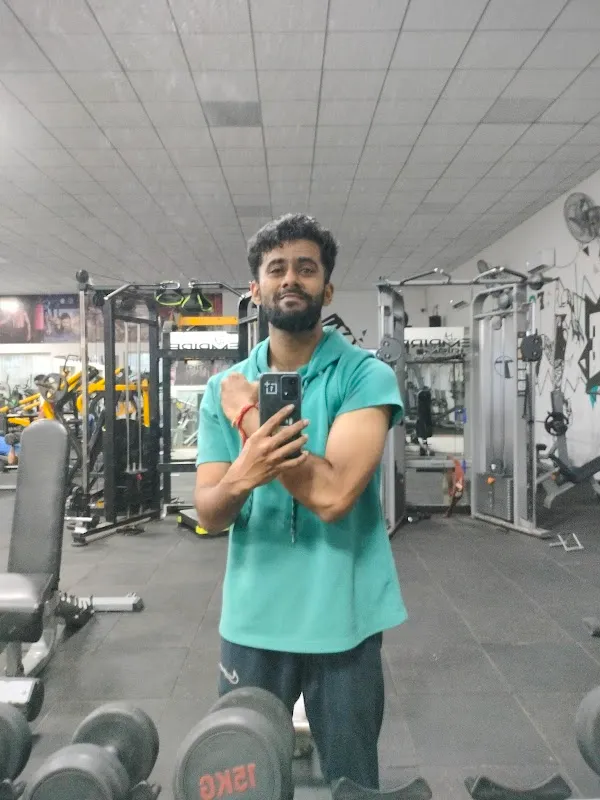 EMPIRE GYM AND FITNESS