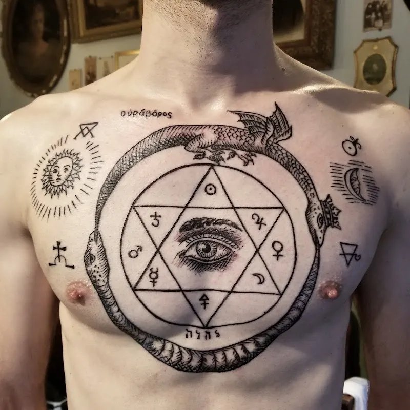 The Queens Ink Tattoo Shop