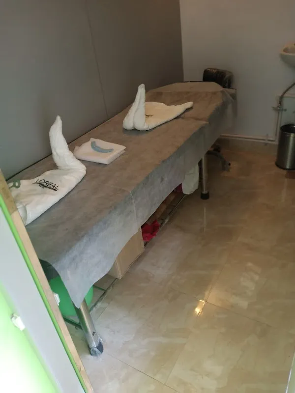 Ajit Unisex Salon