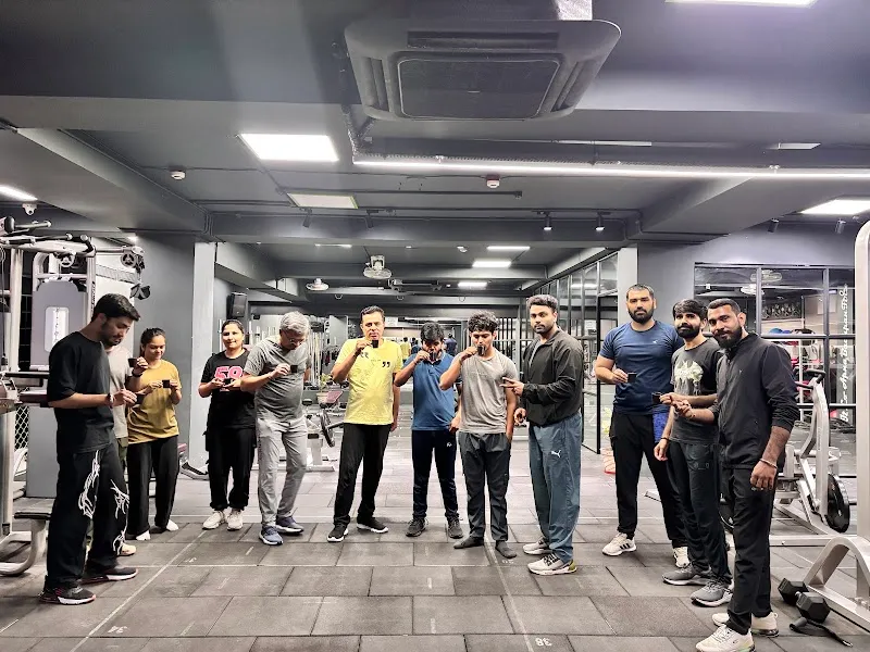 SFW THE GYM (SATELLITE)
