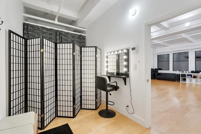 Vibe Space Photo & Dance Studio