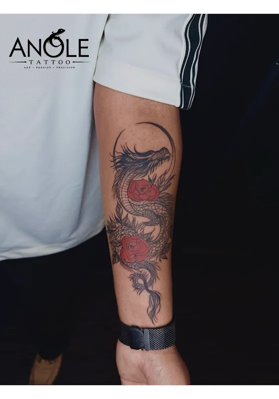 ANOLE TATTOO