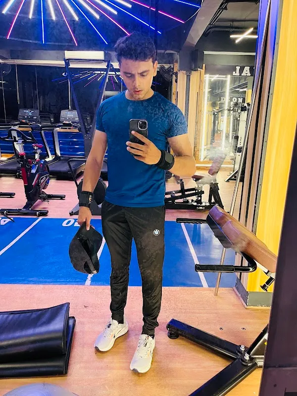 RHINOS GYM AGRA