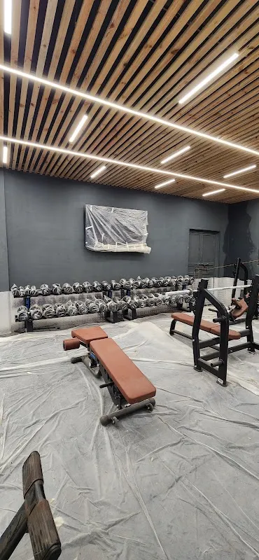 RHINOS GYM AGRA