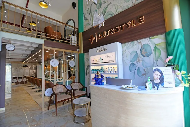 CUT&STYLE Salon - Sector 2, Gurugram
