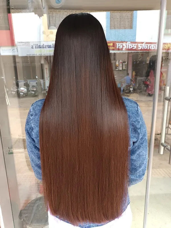 Crown Unisex Salon & Academy