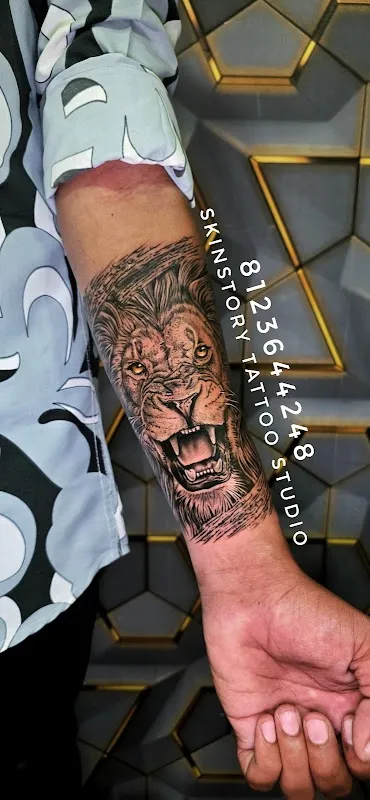 SKIN STORY TATTOO STUDIO