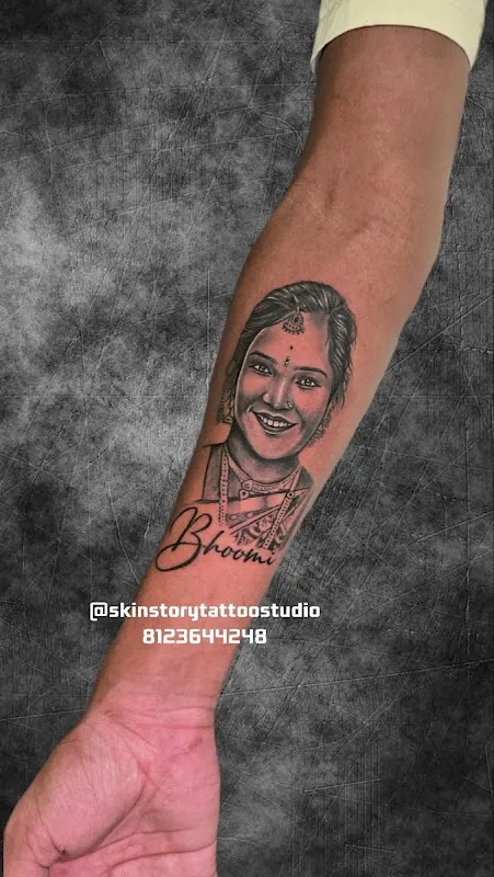 SKIN STORY TATTOO STUDIO