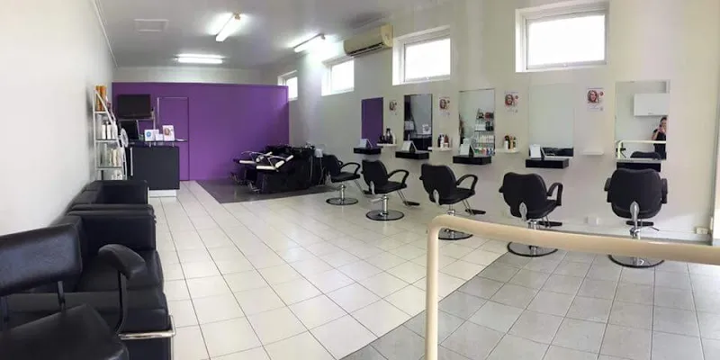 Roots Hair Company