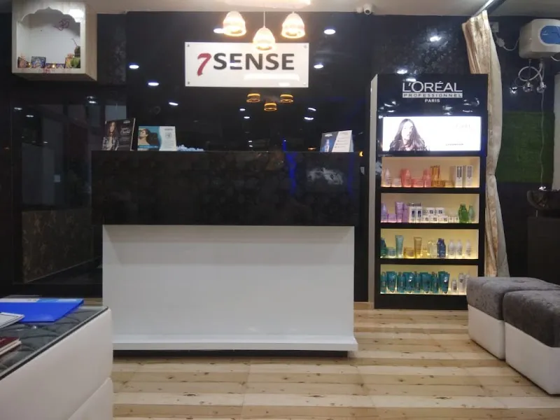 7sense unisex salon,Gajapati Nagar