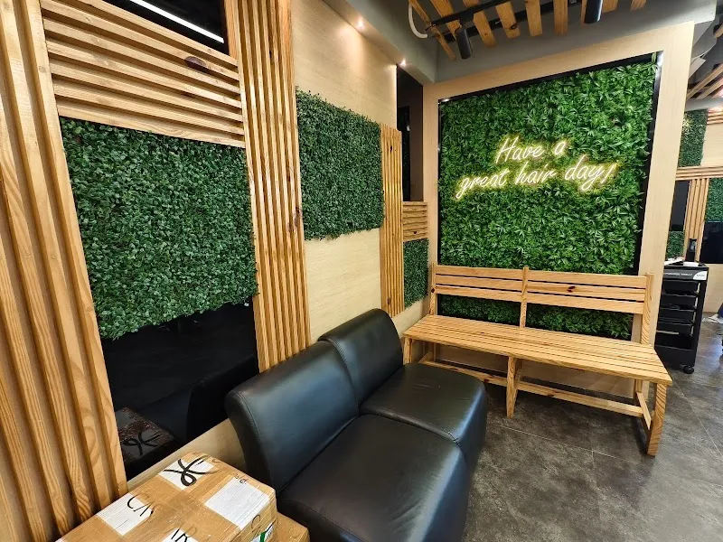 Green Trends Unisex Salon, Jayadev Vihar, Bhubaneswar
