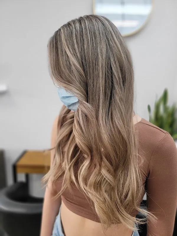 J Hair Studio